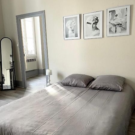 Francois Mitterrand Appartement Невер Экстерьер фото